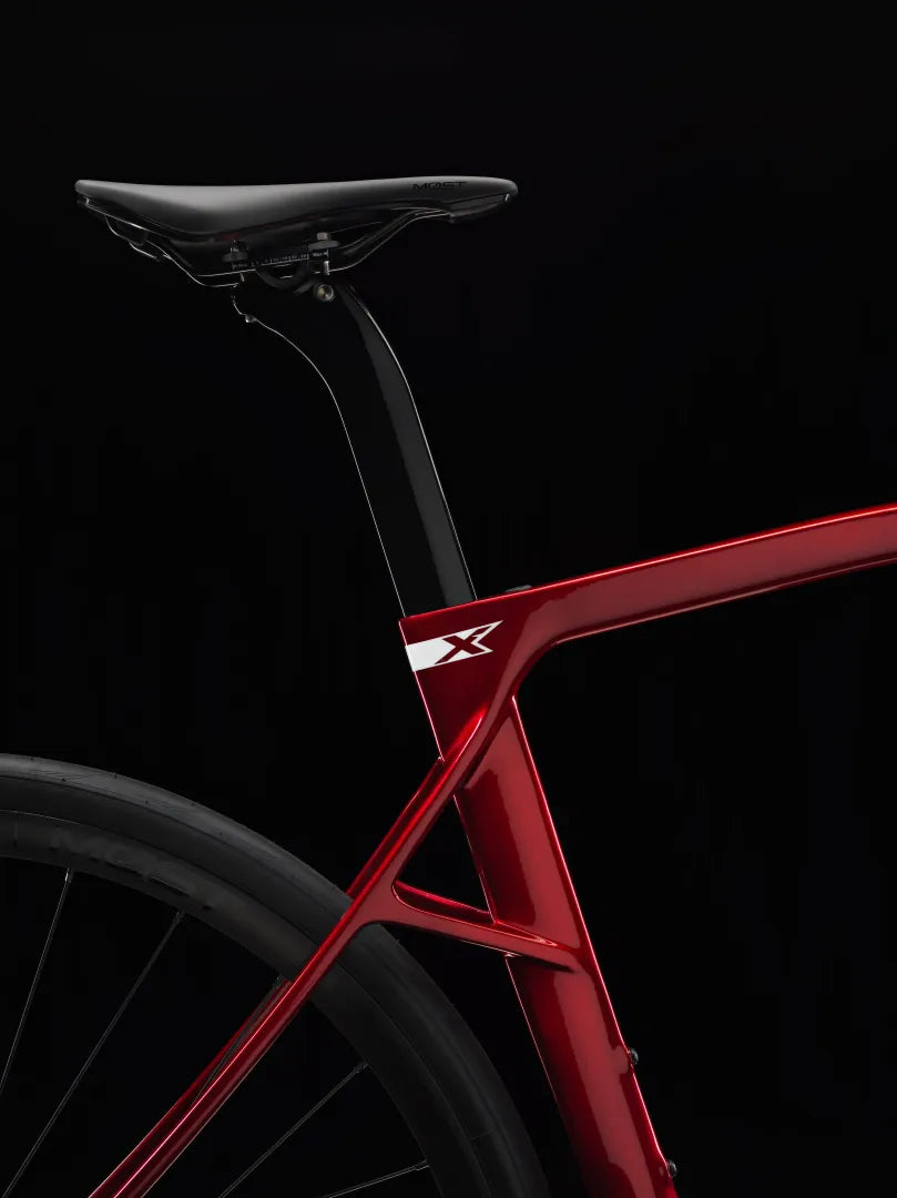 Pinarello X1 MY27 105 2x12 DB