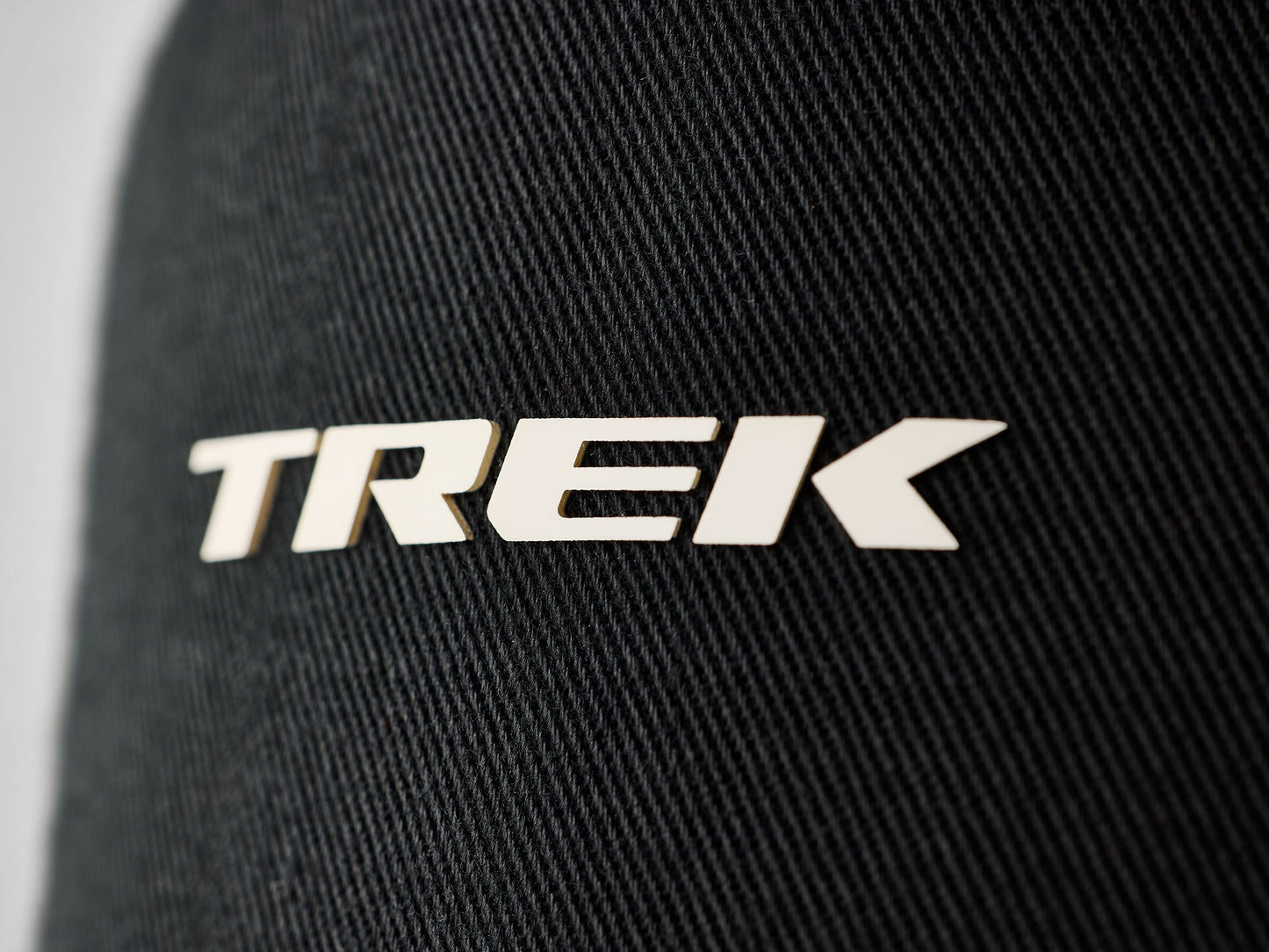 Berretto Trek Black Logo