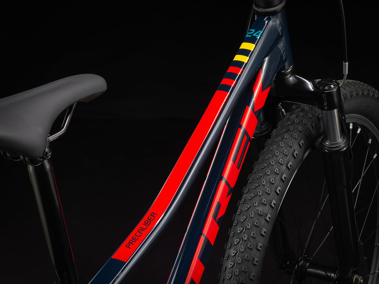 Precaliber 24 a 8 velocità con sospensione