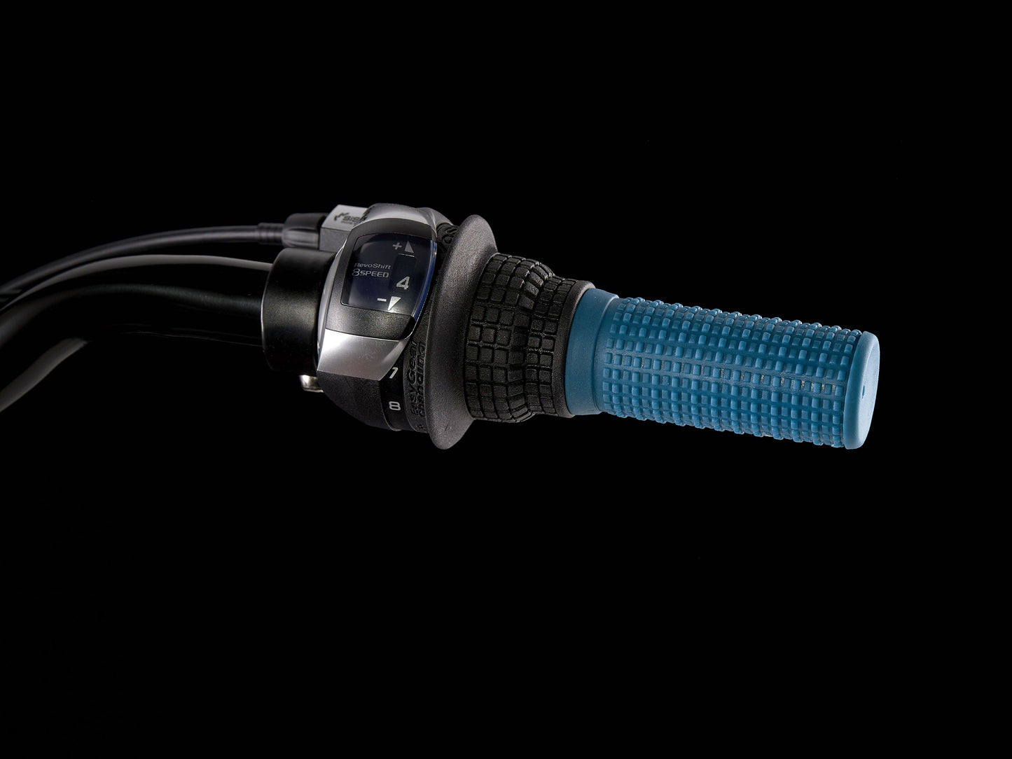 Precaliber 24 a 8 velocità con sospensione
