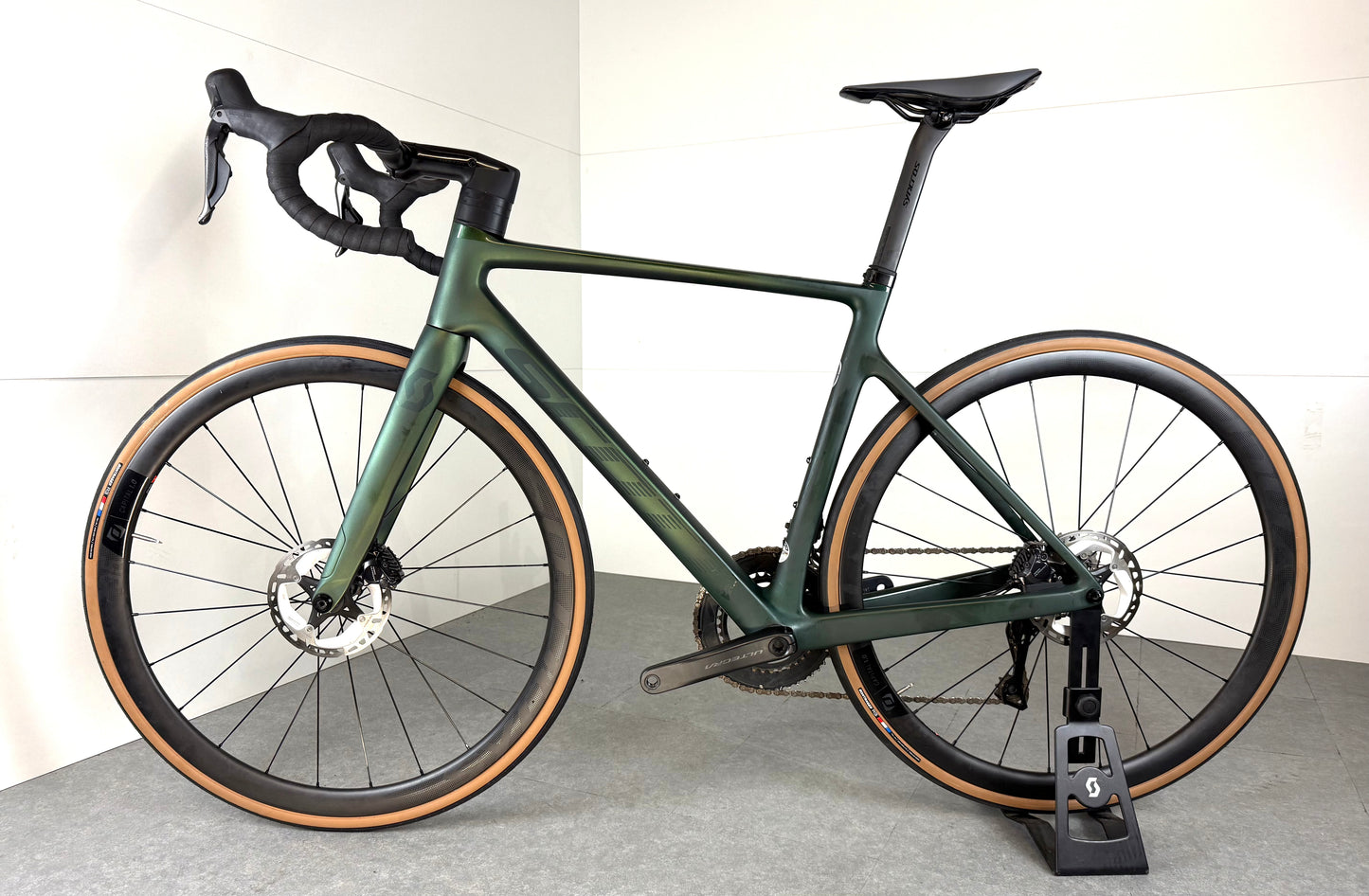 Scott ADDICT RC 15 tg M