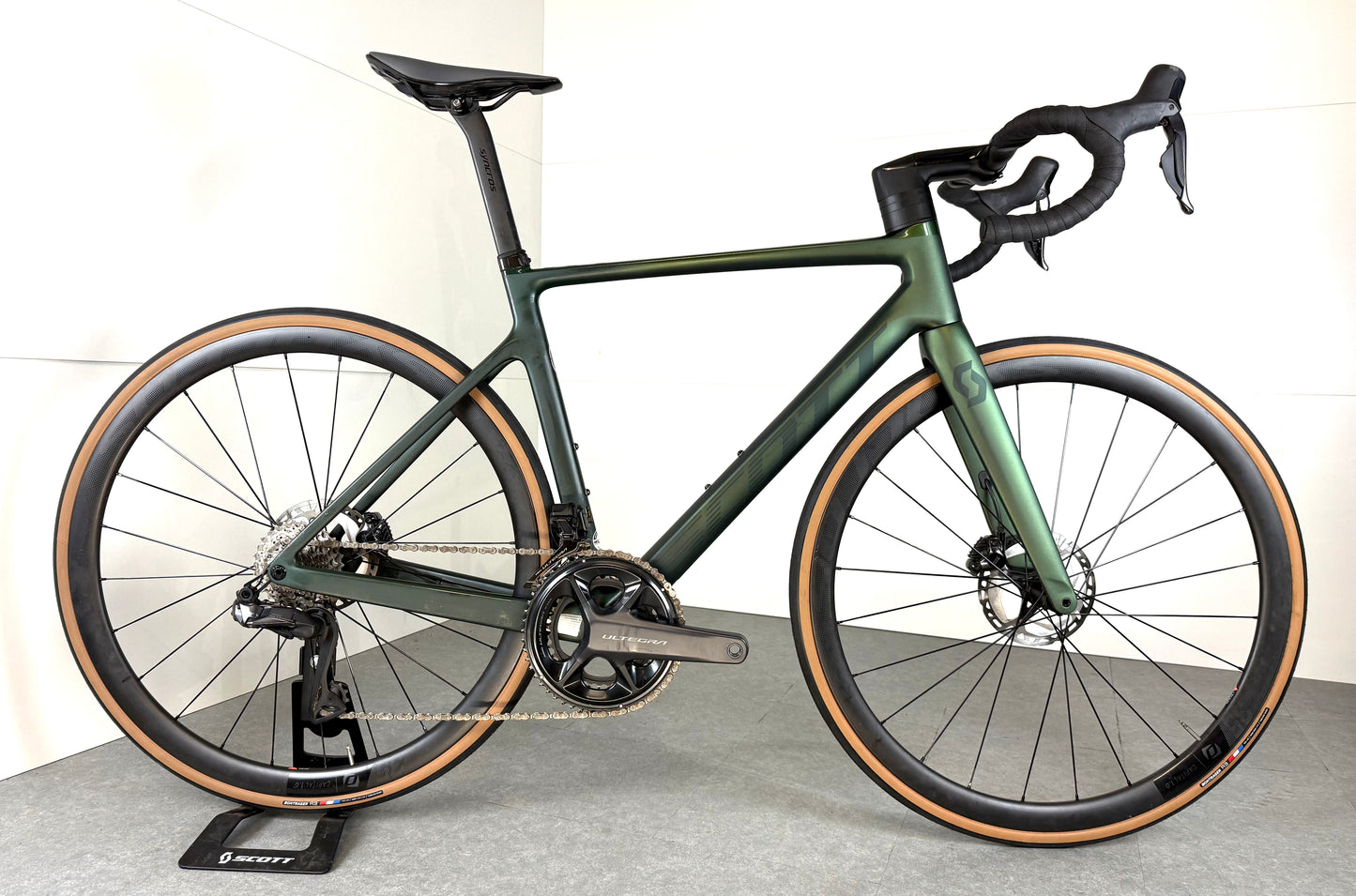 Scott ADDICT RC 15 tg M