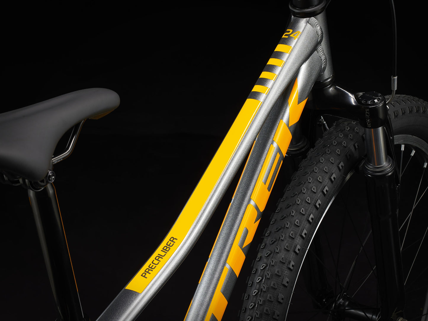 Precaliber 24 a 8 velocità con sospensione