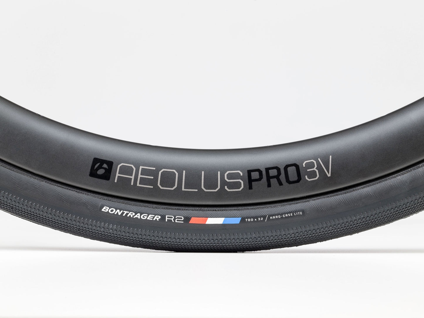 Pneumatico da strada Bontrager R2 Hard-Case Lite