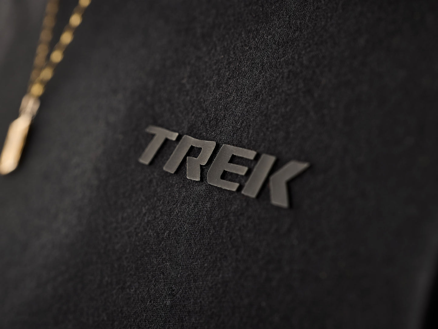 T-shirt Trek Monochromatic