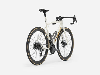 Madone SLR 7 AXS