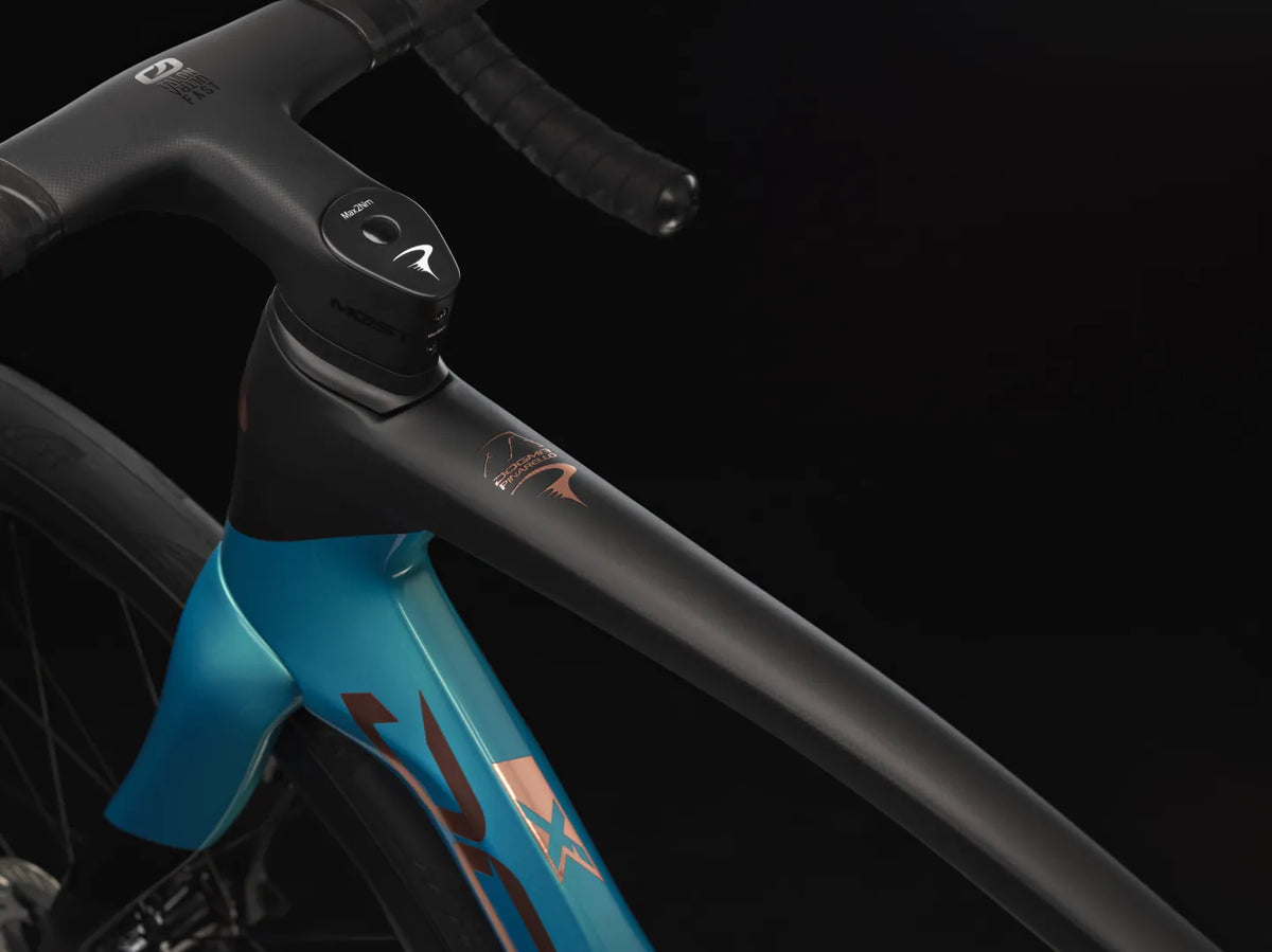 Pinarello Dogma X MY27 Dura Ace Di2 2x12 DB FM20
