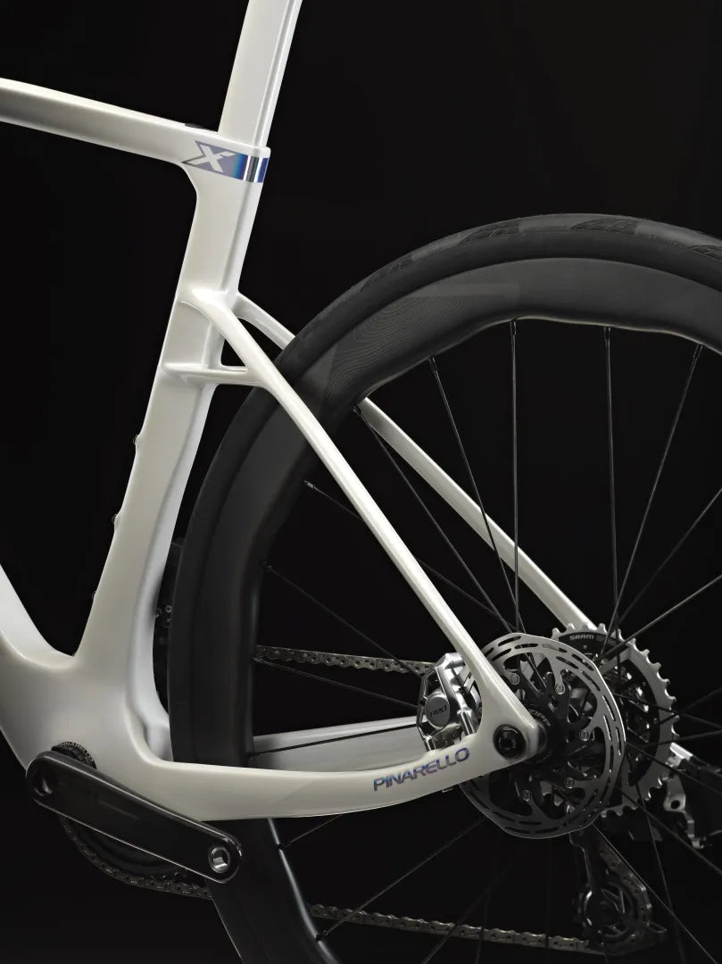 Pinarello Dogma X MY27 Red AXS 2x12 DB MY25 FM20