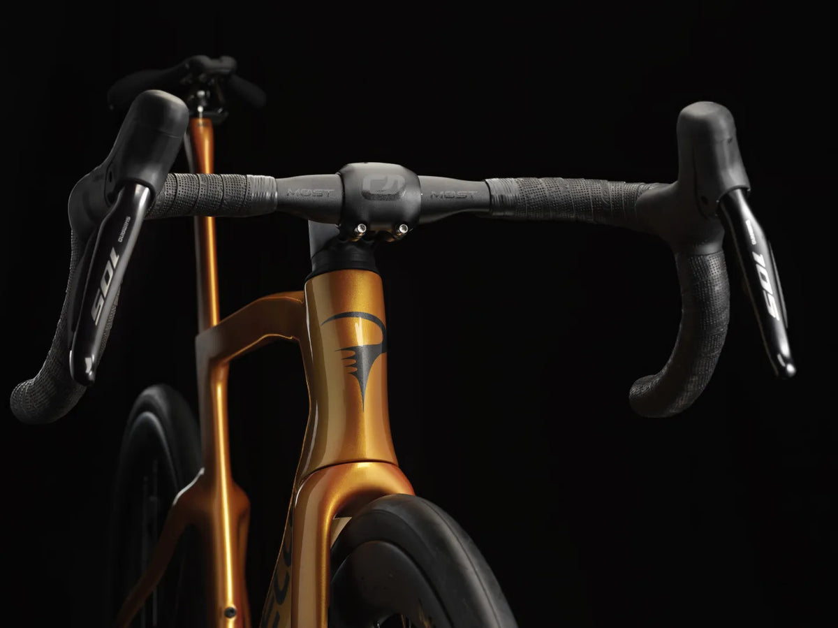Pinarello F5 105 Di2 2x12 DB FM20 – MOST Fast 45 CARBON