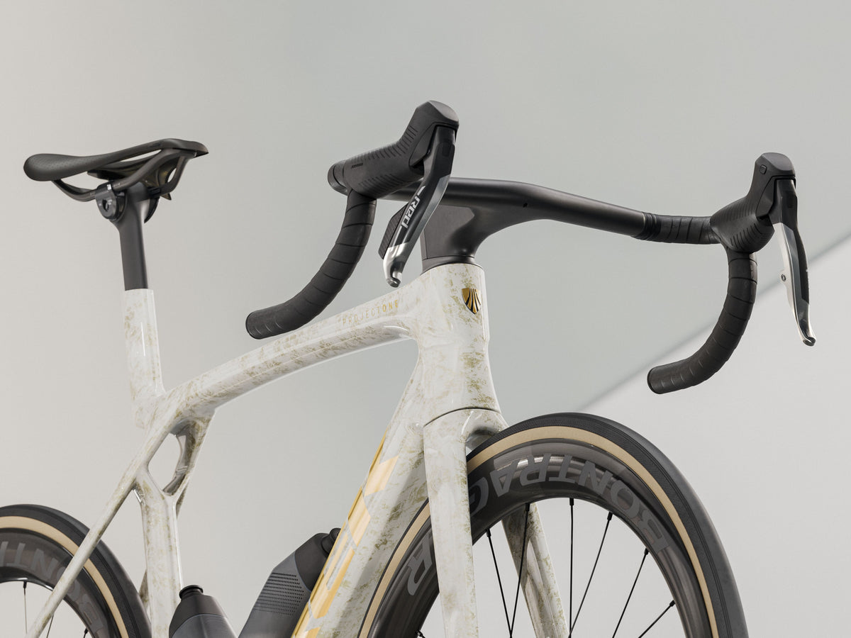 Madone SLR 9 AXS Gen 8