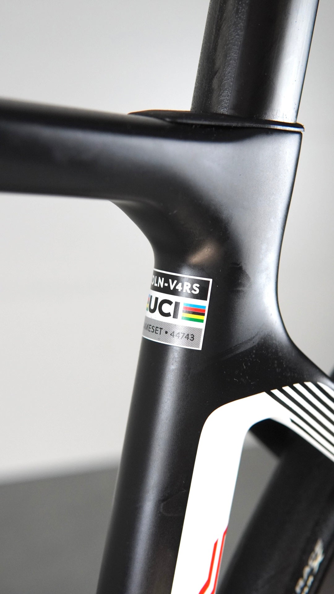 Colnago V4RS UAE tg 517