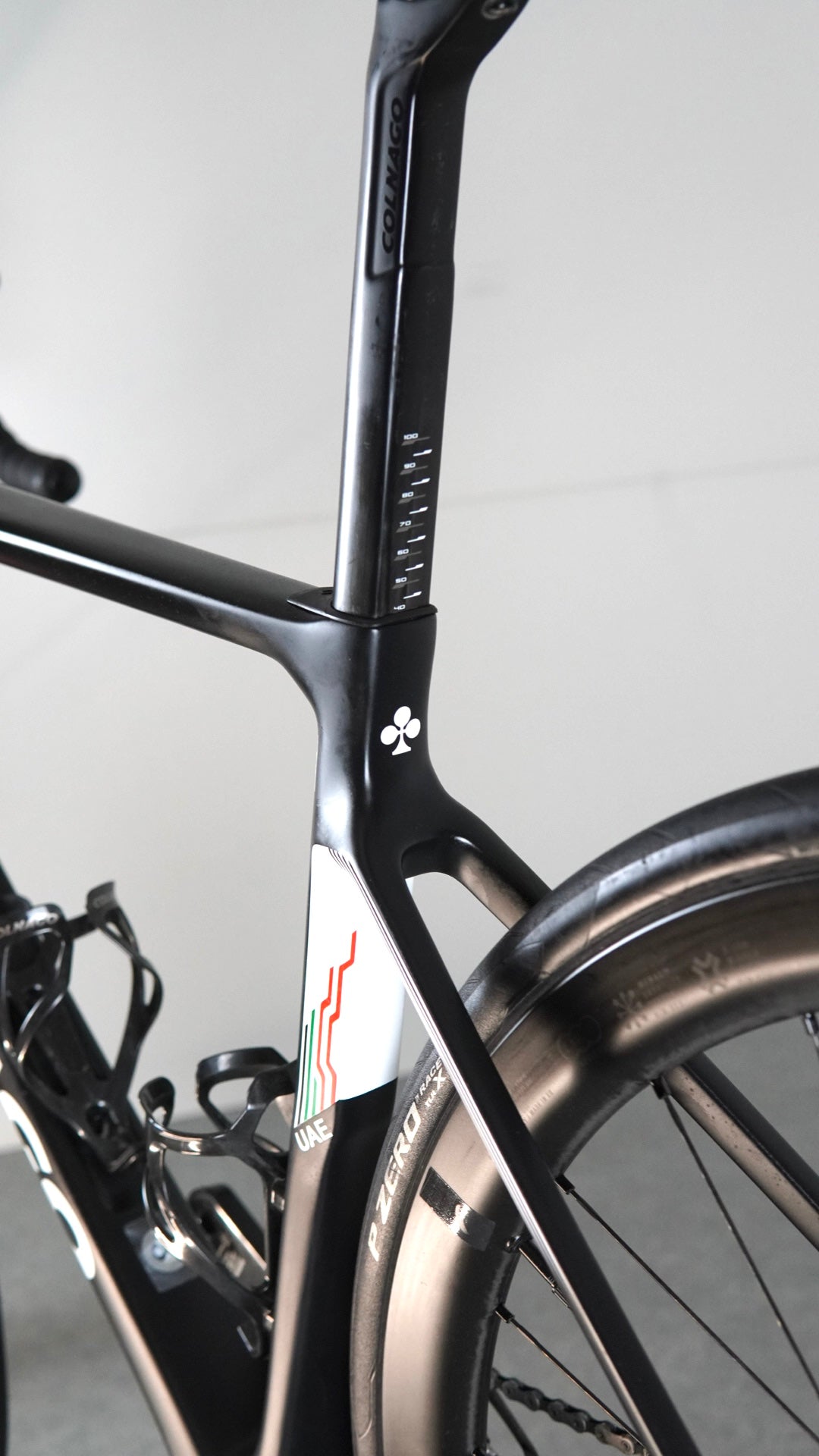 Colnago V4RS UAE tg 517