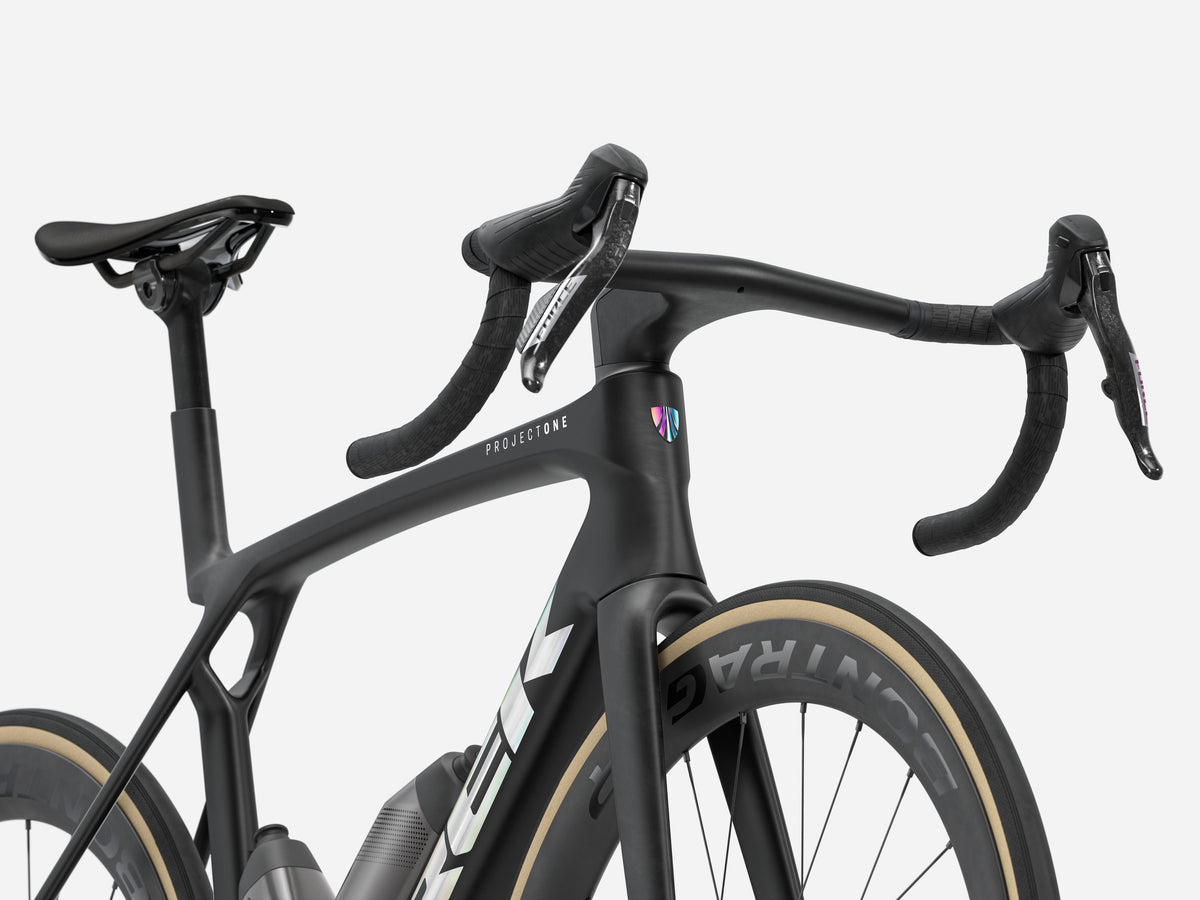Madone SLR 7 AXS