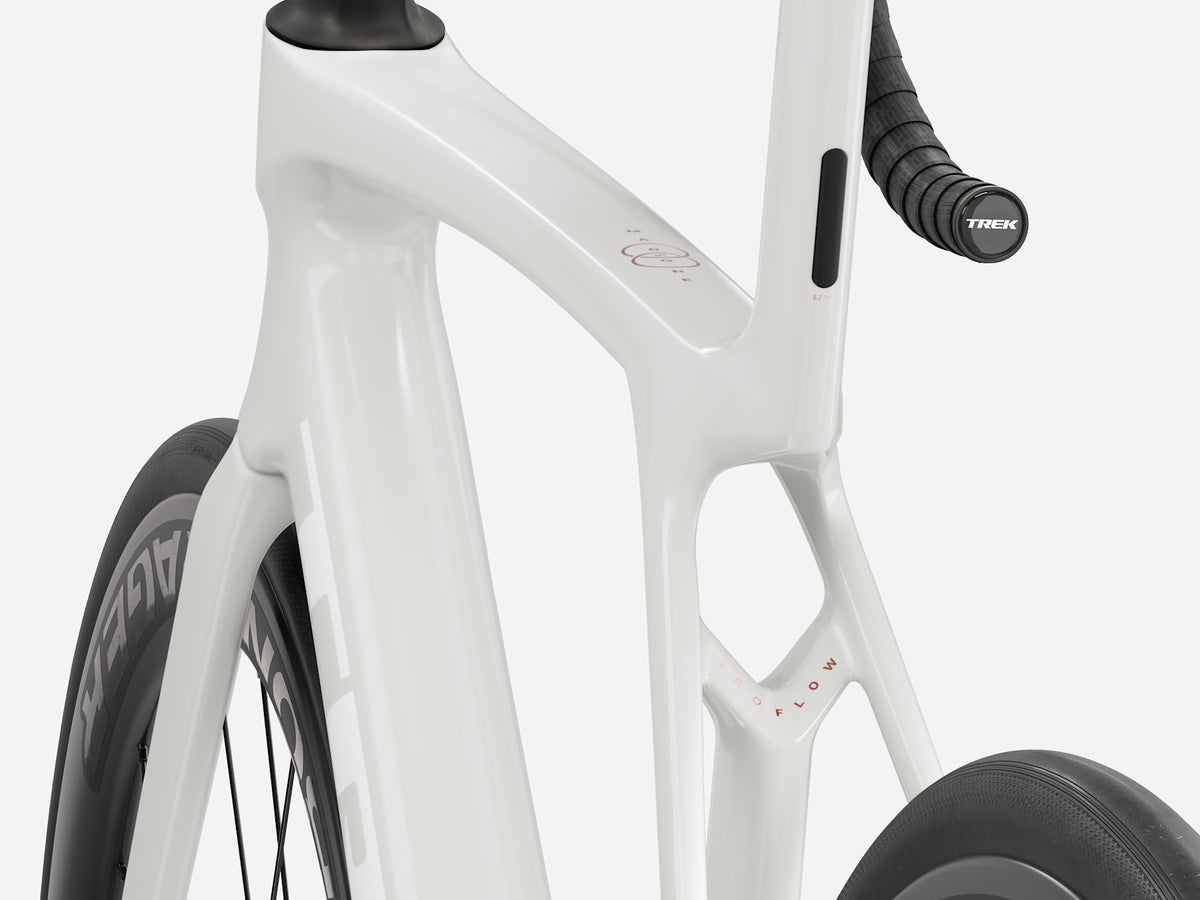 Madone SL 6 Gen 8 — Era White, dettaglio 3