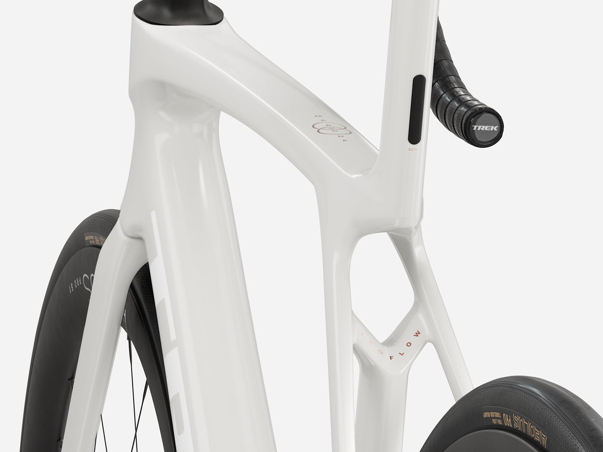 Madone SL 7 Gen 8 — Era White, dettaglio 3
